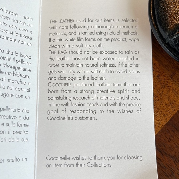 VINTAGE NEVER WORN (WITH TAGS) COCCINELLE BLACK LEATHER WRISTLET - Picture 3 of 8